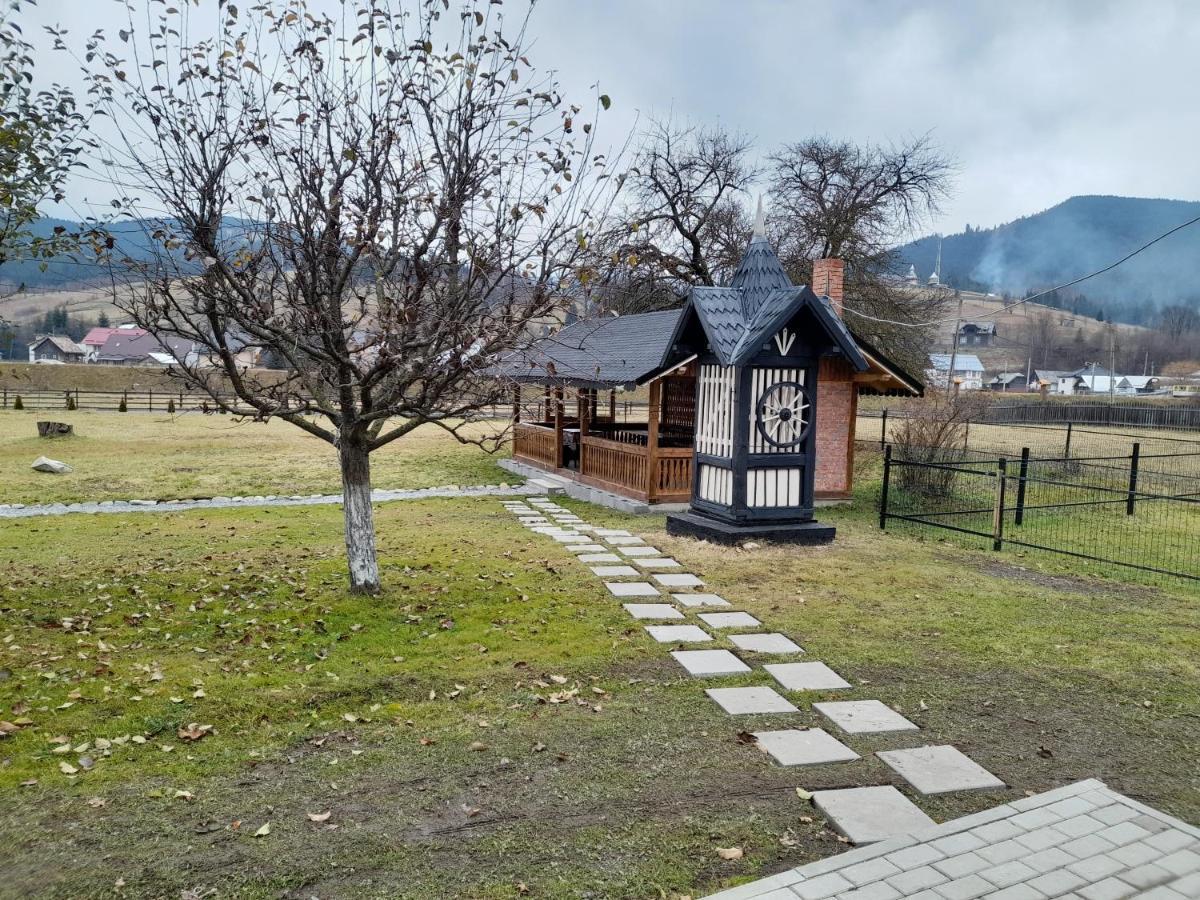 Casa Dumitru Si Elena Ciocanesti Bucovina Exteriör bild