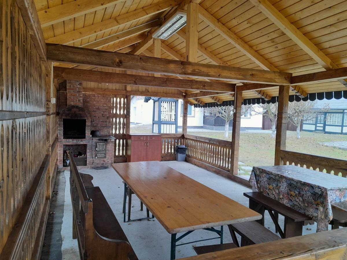 Casa Dumitru Si Elena Ciocanesti Bucovina Exteriör bild